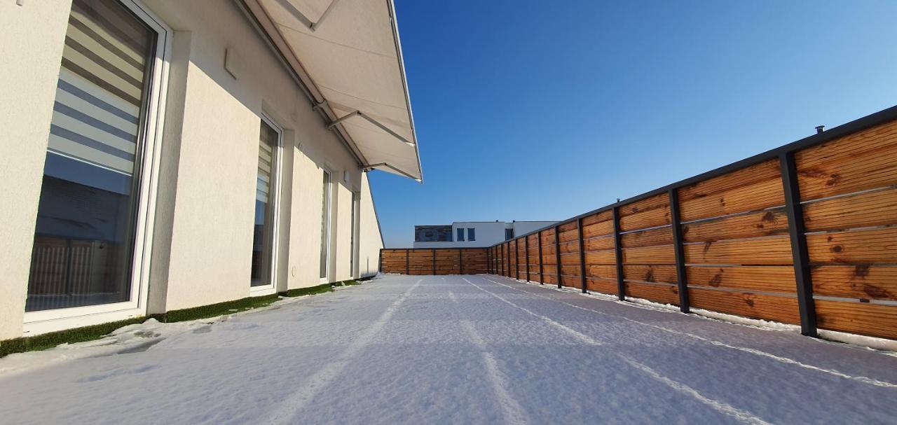 Hoobee Home & Rooftop Terrace Târgu-Mureş Exterior foto