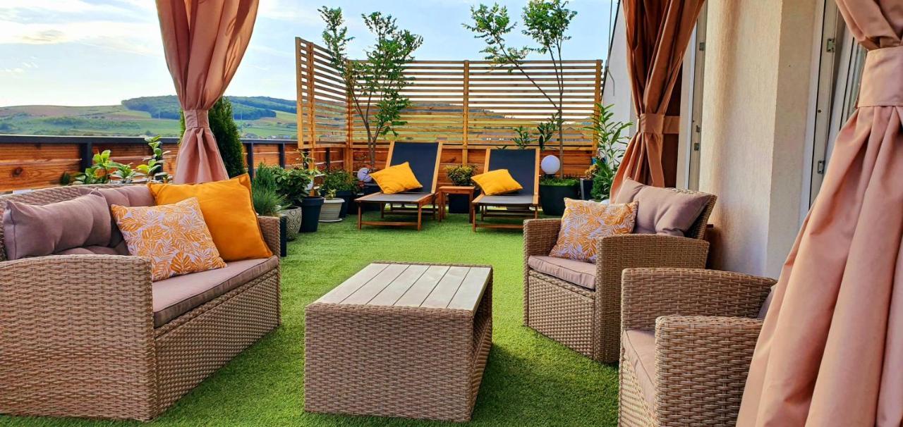 Hoobee Home & Rooftop Terrace Târgu-Mureş Exterior foto
